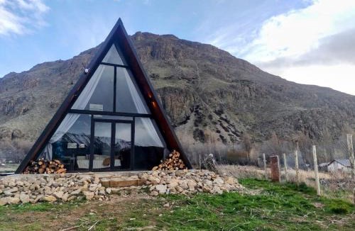 Esquel Ski Chalet | Loft de Montaña Único y Moderno