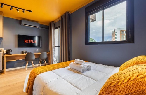 Indianopolis Apartment | Loft Sofisticado em Moema - Piscina e Academia
