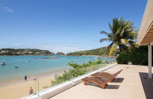 Village da Ferradura House | Luxo na Areia com Academia por Luxury Rentals