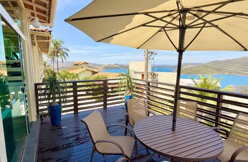 Capitolio House | Luxury house with panoramic views of the reservoir/mountains