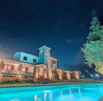 Yocsina Hotel | Madaro House