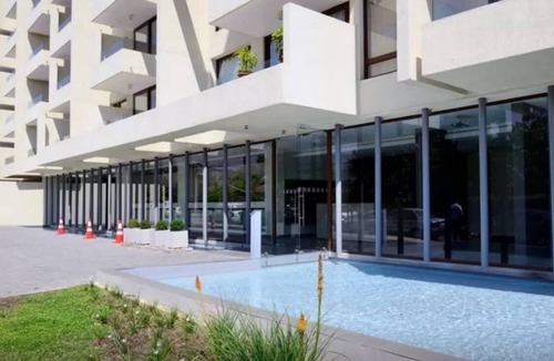 Apoquindo Apartment | Majestic Studio - w/Mountain View, Wifi, SmartTv