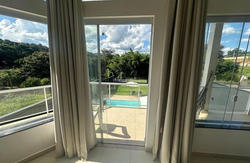 Joanopolis House | Mansão c piscina e hidro em condomínio
