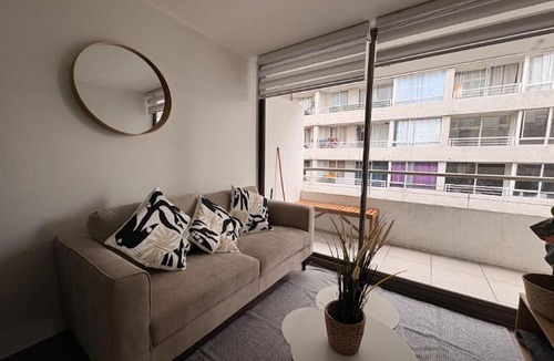 Las Rejas Apartment | Maravilloso departamento I Estación Centro I Barrio Meiggs