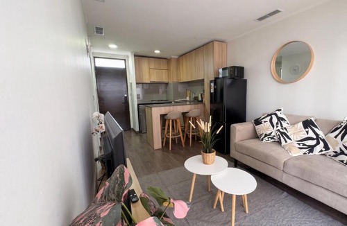Las Rejas Apartment | Maravilloso departamento I Estación Centro I Barrio Meiggs