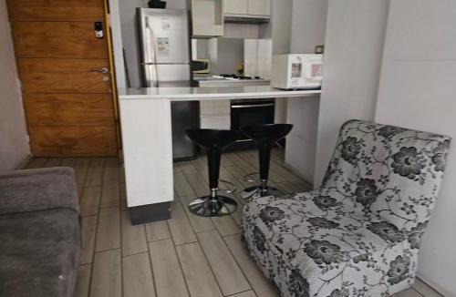 Las Rejas Apartment | Metro Linea 1, Ecuador Estacion Central