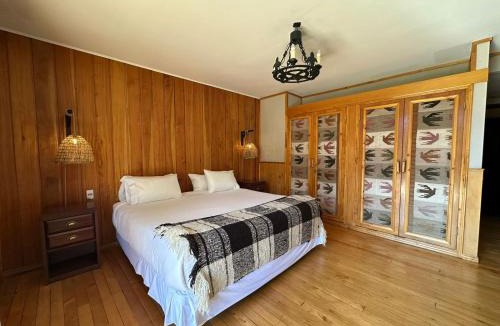 Cochamo Cabin | Mitico Puelo Lodge