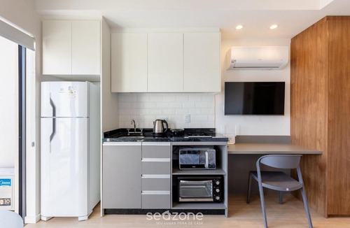 Prado Velho Apartment | Modern in Condo w/gym 350m from PUC EBI0603