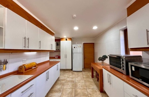 Panguipulli House | Modern Rustic House Playa El Monje | Laundry Wifi