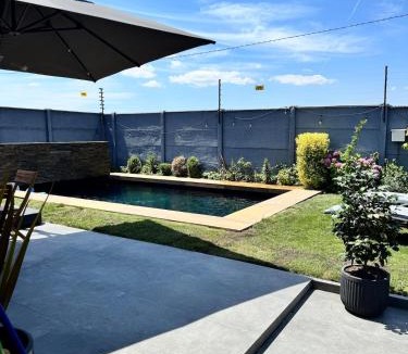 Talca Apartment | Moderna casa con piscina e internet de alta velocidad en Talca