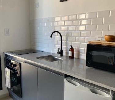 La Plata Apartment | Monoambiente a estrenar con BALCÓN y DECK