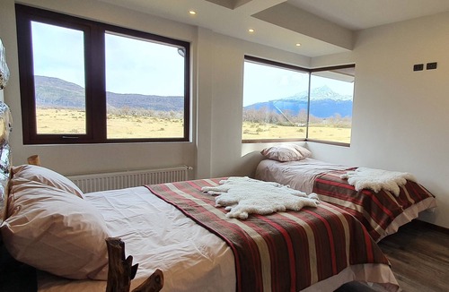 Torres Del Paine Bed & Breakfast | Morrena Lodge