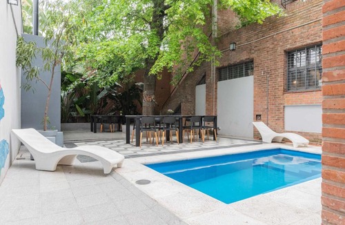 Palermo House | MOT New Villa Salvador 4600 - 5 Bd Unique Pool & BBQ Plaza Armenia