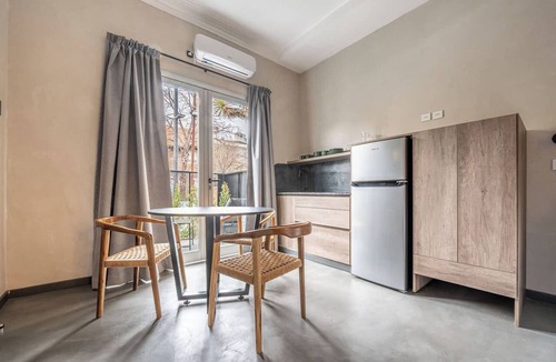Belgrano House | MOT Rentals River Plate Lux Lofts 12 pax - 100m to Stadium