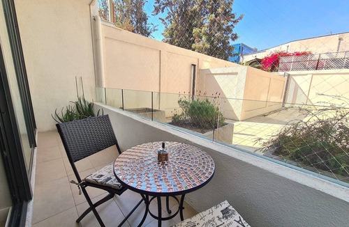 Santiago Condo | New & full condo – Free parking – Plaza egaña, Ñuñoa