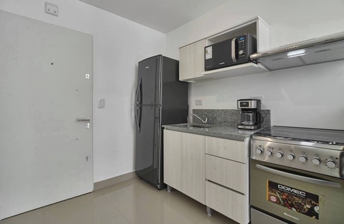 San Nicolas Apartment | NoMa Work & Travel - 4A
