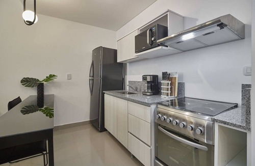 San Nicolas Apartment | NoMa Work & Travel - 6D