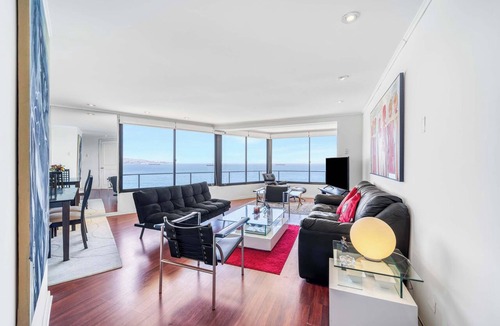 Vina del Mar Apartment | Ocean Stay Apartment w/Ocean View in Viña Del Mar
