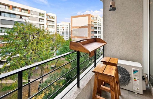 Downtown Santiago Apartment | Oceana Suites Movistar Arena I Eco España