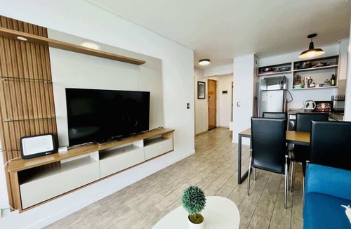 Renaca Apartment | Oceanfront Terrace Apt in Reñaca w/High-Speed