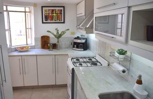 Palermo Condo | Owners Featured on HGTV - Spacious Palermo Soho Loft-Close to All!