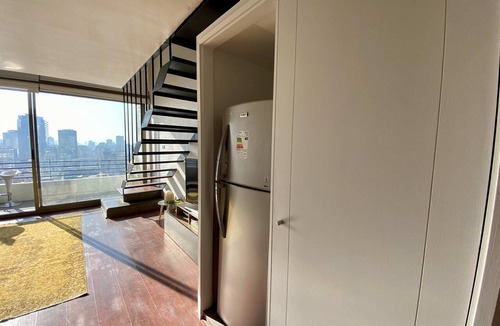 Downtown Santiago Apartment | Panoramic Loft Paris-Londres Area - A/C & Pool