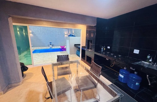 Balneario Gaivotas House | Perfect com piscina e 3-bedroom house in Peruíbe for a relaxing getaway