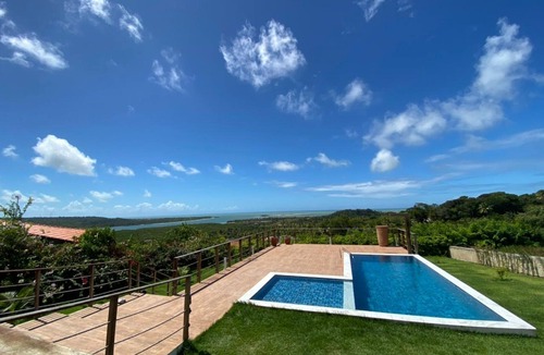 Igarassu House | Perfect house for your New Year's Eve celebration with a view of the airplane's crown.