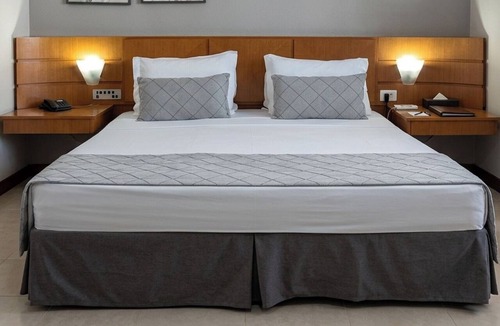 Centro Hotel | Pet-Friendly Cascavel Brazil Stay | 1.5 mi to Cultural Center Events