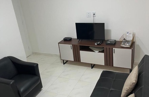 Barra Funda Apartment | Pitangueiras 2, dois dormitórios, piscina climatizada , 100 m da praia, duas vagas de garagem, completo