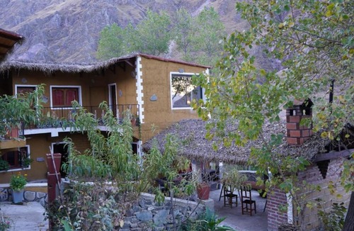 Finca El Potrero House | POSADITA LOS ALAMOS Alojamiento de montaña estamos en San Isidro a 8km pasando Iruya lea atentamente la descripción se hace caminando Turismo aventura consulte el servicio 4x4