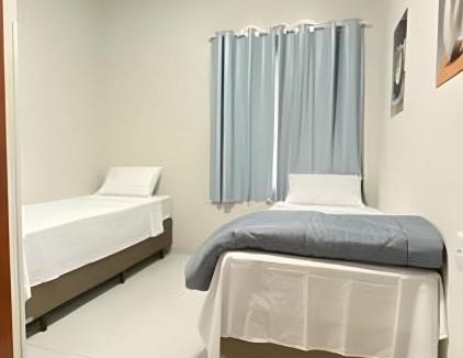 Gravatai House | Pousada Âncora - 14 Suítes completas com Ar, TV, Frigobar e Wi-Fi, para grupos ou viajantes individuais.