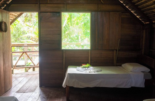 Careiro Cabin | pousada juma-kabanas