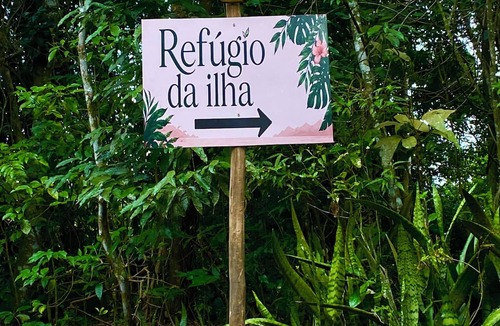 Centro Comercial Hotel | Pousada Refúgio da Ilha