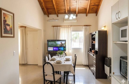 Mendoza House | Premium house for up to 7 guests with a private garage