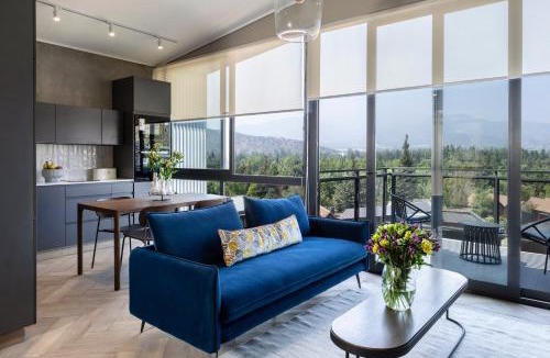 Santiago House | Pueblo La Dehesa