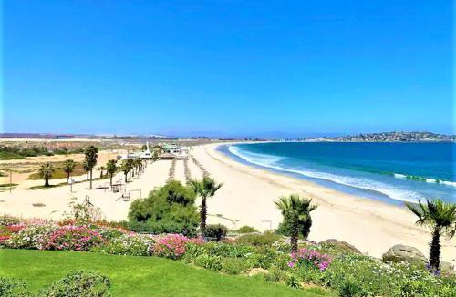 Tongoy Apartment | Puerto Velero Primera Línea Primer Piso al lado de la Playa! 8pax