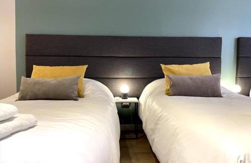 Historic Center Bed & Breakfast | Quadruple Room with Private External Bathroom