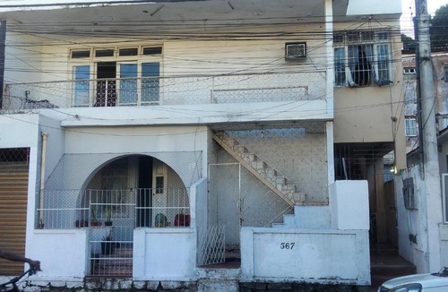 Nazareth Hostel | Quarto da Piscina