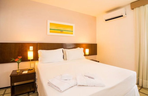Mucuripe Hotel | Quiet Retreat with Outdoor Swimming Pool Close to Vibrant Local Markets