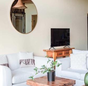 Pucon House | Refugio Millaray - Vistas y Acceso al Lago