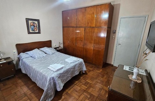 Concepcion del Uruguay House | REST HOUSE Casa familiar - garage - TV - WiFi - 2 dormitorios - Living-comedor - Cocina - Lavadero - Patio con parrilla - Alquiler temporario