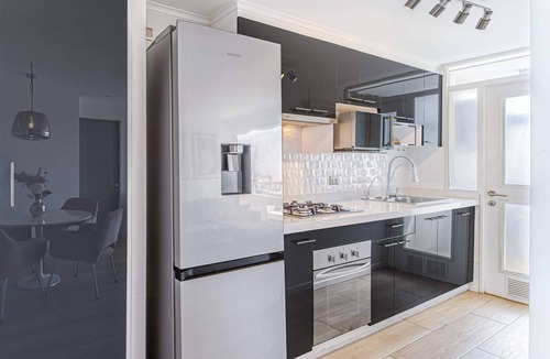 Santiago Apartment | Rose Harmony - AC & Views