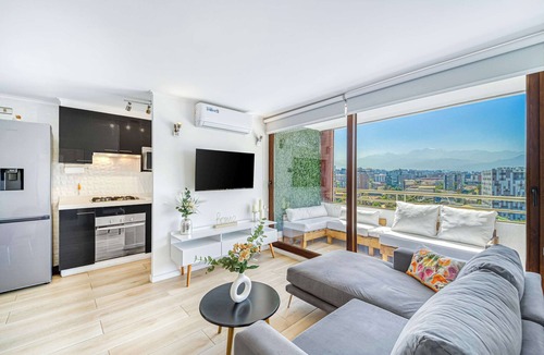 Santiago Apartment | Rose Harmony - AC & Views