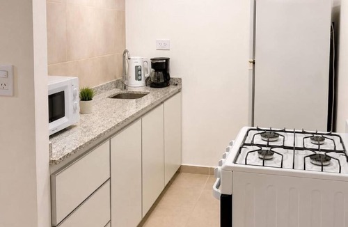 General Roca Apartment | San Cayetano Apartment, 2 beds for 3 people, brand new!