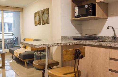 Downtown Santiago Apartment | Santiago Modern 1BR with Balcony, Kitchen & WiFi