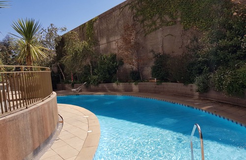 Downtown Santiago Apartment | Santiago Moneda Suites 810