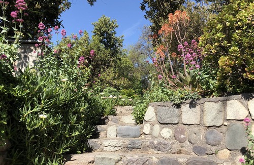 Pirque House | Scenic Mountain Retreat in Santiago Wine Country near Don Melchor Winery