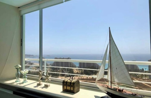 Algarrobo Apartment | Septiembre en la Playa Para 4, Parrilla, Jacuzzis