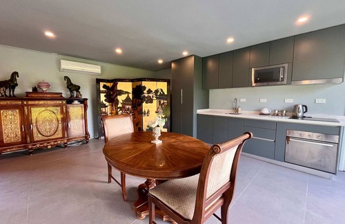 Melipilla House | Serene Nature Retreat: Private Pool, Jacuzzi,